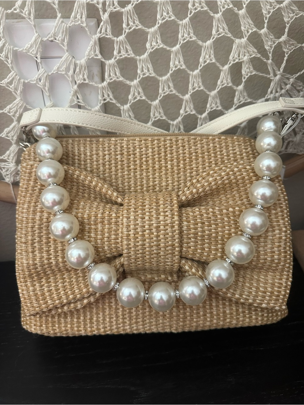 NWT BETSEY JOHNSON Straw Bow Crossbody Pearl Handle Shoulder Bag